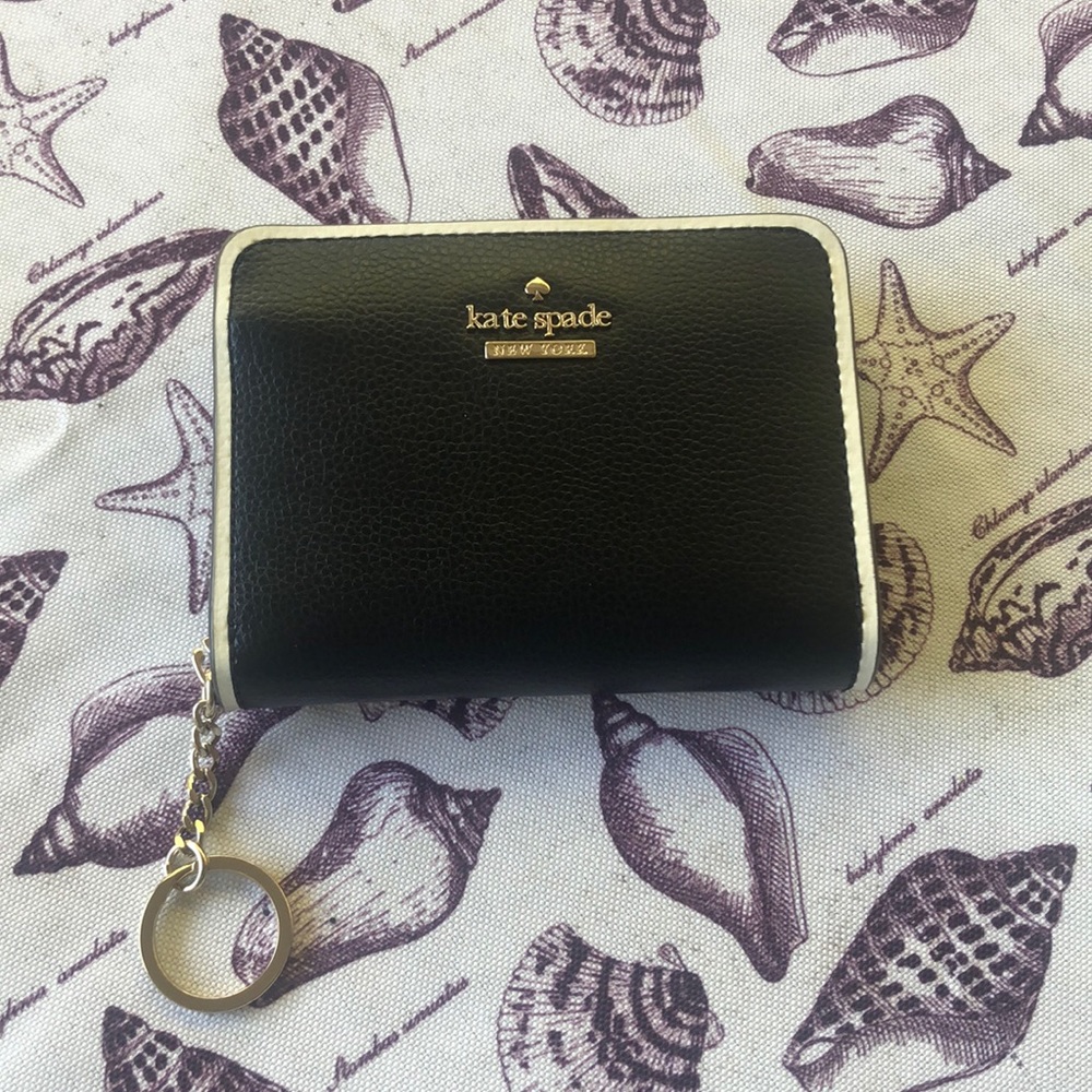 ❤️SOLD❤️ Kate Spade Keychain Wallet